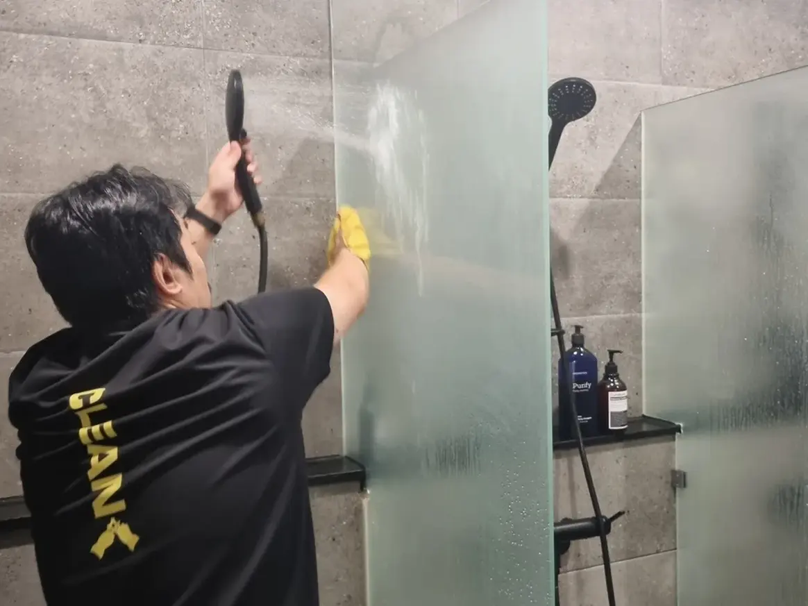 남양주시 금곡동 헬스장 복도·대기 동선 야간 위생청소 사례 - 행진크린