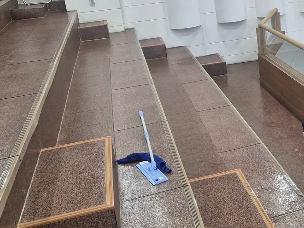 구리시 인창동 교회 목양실·친교실 위생청소 사례 - 행진크린